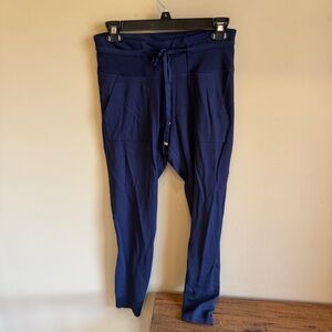 Travis Mathew Pants Women's M Navy Jogger